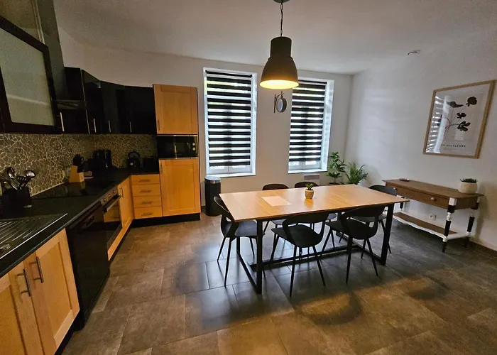 Le 189 : Superbe Triplex Centre Lägenhet